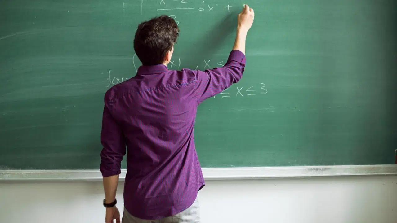 Eğitim-Bir-Sen’den Radikal Öneri: