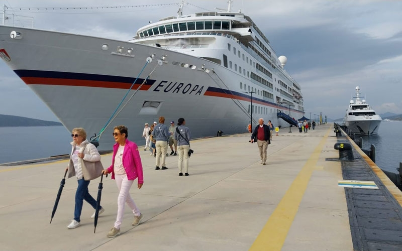 “Europa” İsimli Kruvaziyer Gemisi Bodrum Limanı’na Geldi