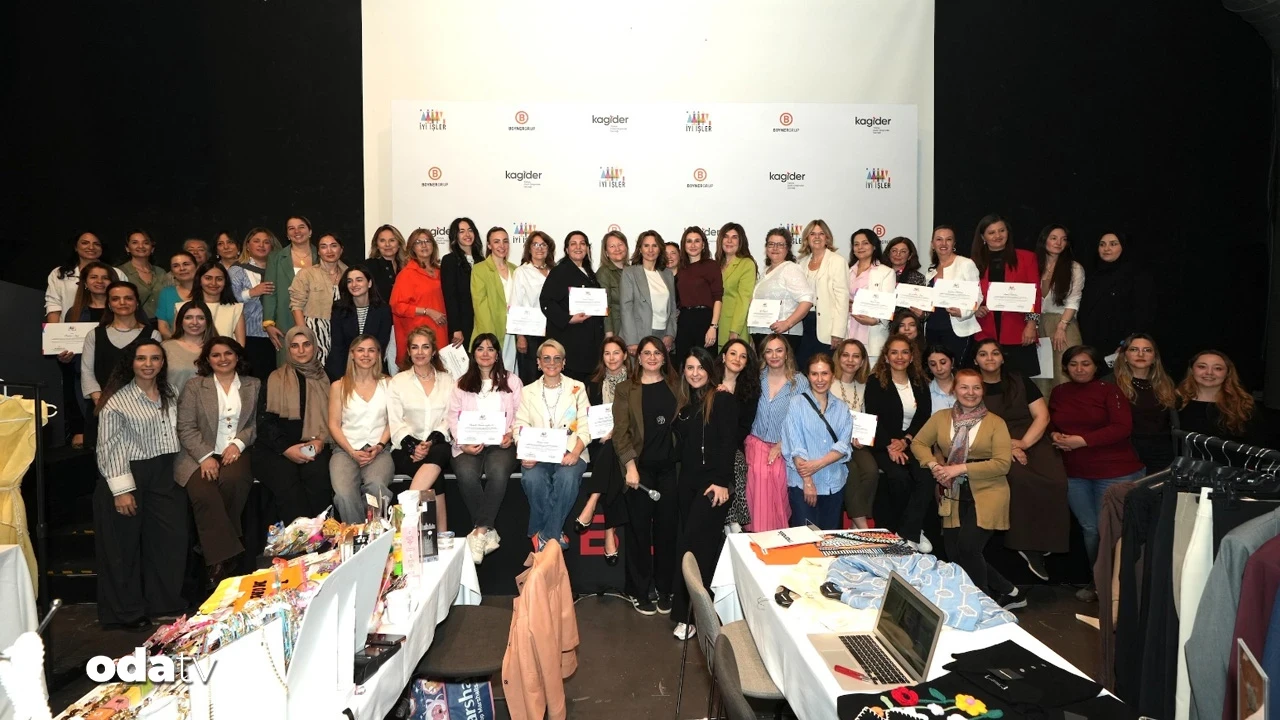 Kadın Girişimciler İyi İşler Festivali’nde Sertifikalarını Aldı