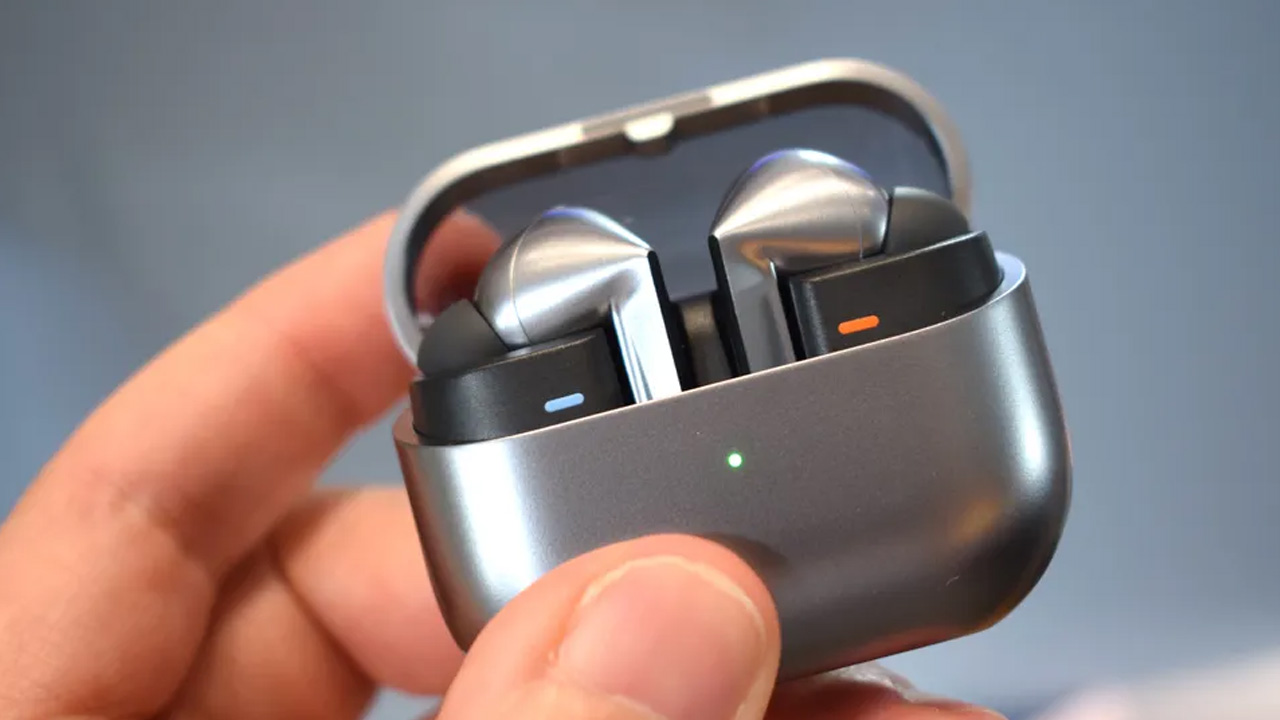 Samsung’dan Ses Getiren Hamle: Galaxy Buds 3 Pro ve Buds 4 Pro İçin Dev Güncelleme Yayında!